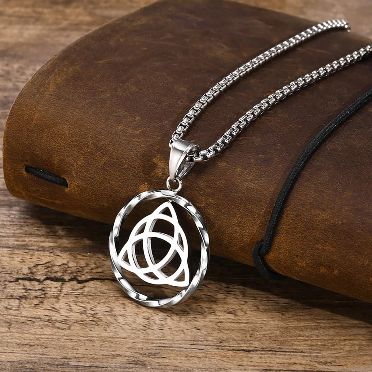 Viking - Norse Viking Necklaces for Men Women, Stainless Steel Round Hollow Knot Pendant Collar Jewelry